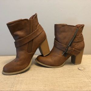 Charolette Russe Ankle Boots